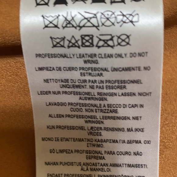 Leather jacket - Picture 6 of 6